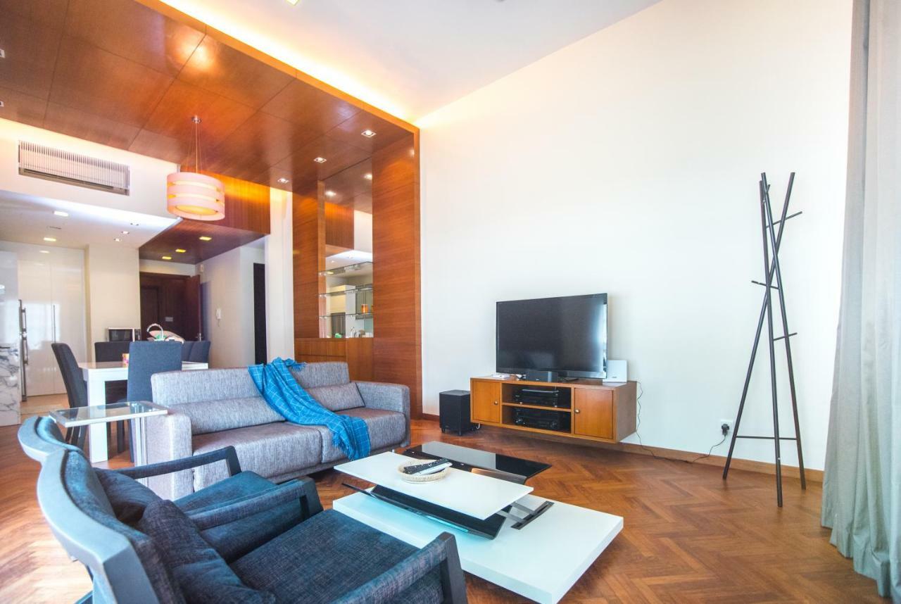 The Suites At Waterside Straits Quay By Plush Bagan Jermal Oda fotoğraf