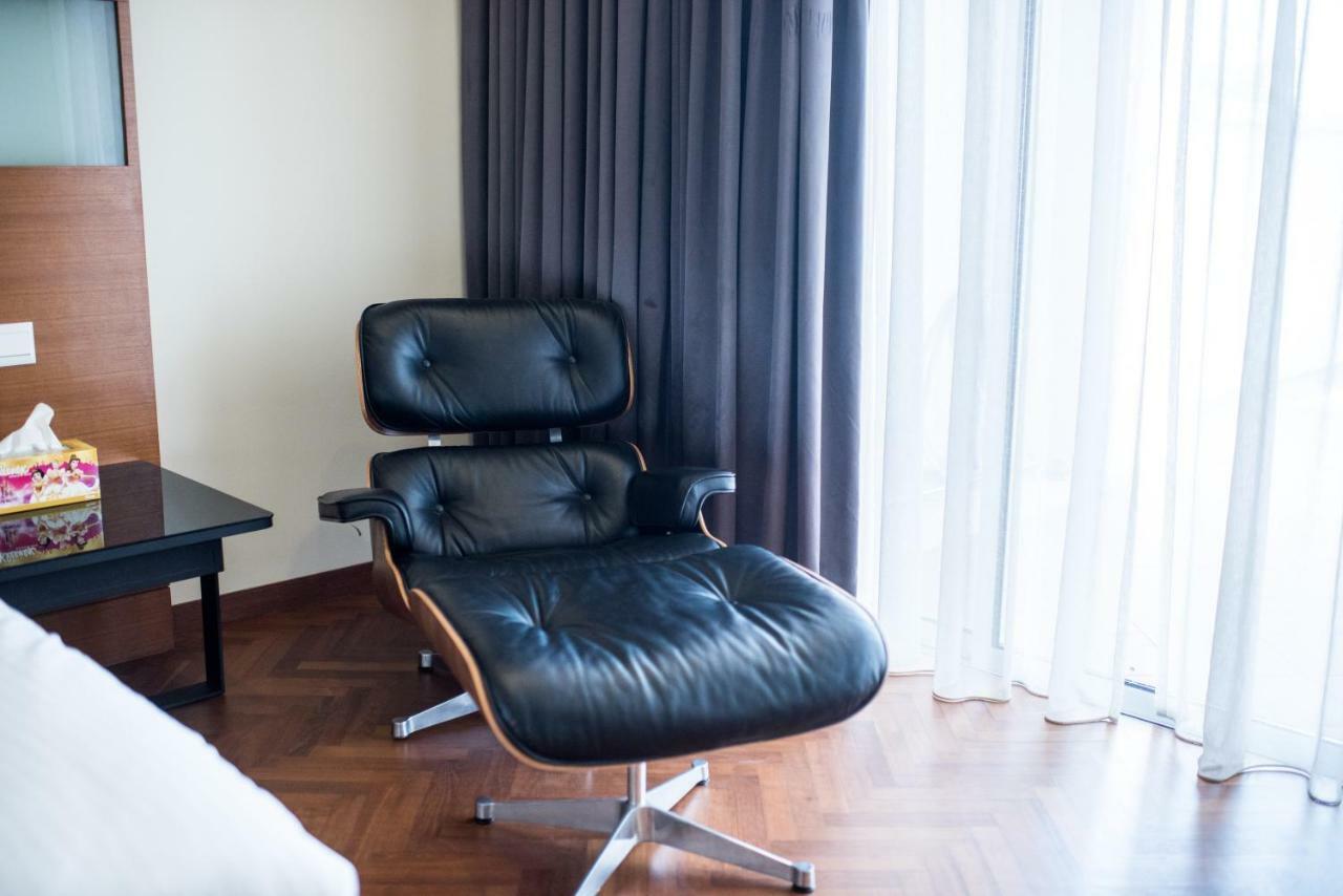 The Suites At Waterside Straits Quay By Plush Bagan Jermal Oda fotoğraf